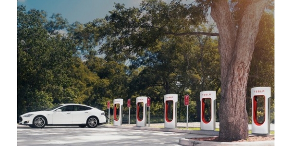 Амбициозните планови на Tesla до 2020г.