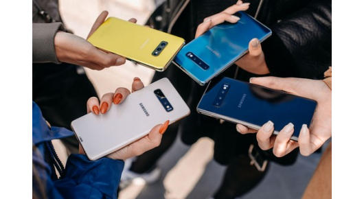 Samsung размислува за радикален потег - Следната година доаѓа Galaxy One