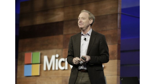 Претседателот на Microsoft инсистира за соработка со Huawei