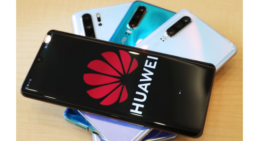 Huawei вложува 200 милиони за креирање сопствени компјутерски решенија