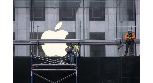 „Apple не е доминантен, туку помогна сите да се развијат“