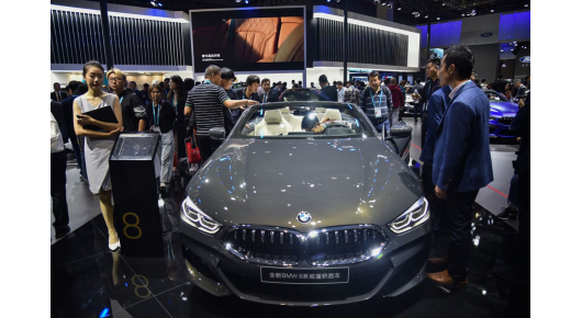 Кинезите полудеа по BMW, побарувачката пораснала за 31%