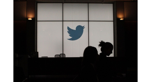 Москва се закани на Twitter со блокада ако не ја избрише забранетата содржина