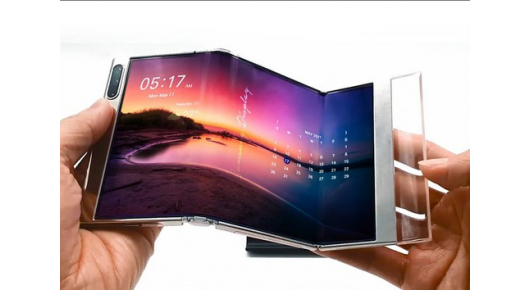 Samsung ги открива иновациите за преклопните дисплеи неделава