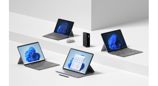 Microsoft претстави нови компјутери и смартфони со два дисплеја