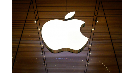 Apple предупредува дека не е безбедно корисниците да инсталираат апликации од други продавници