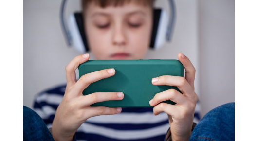 Видео игрите влијаат позитивно кај децата и младите