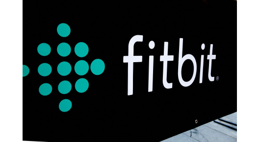 Fitbit развива носечки уред наменет за деца