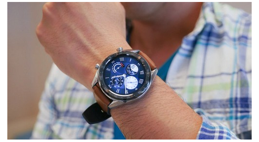 Huawei ги „крие“ новите Watch Buds „под хауба“ на смартчасовник!?