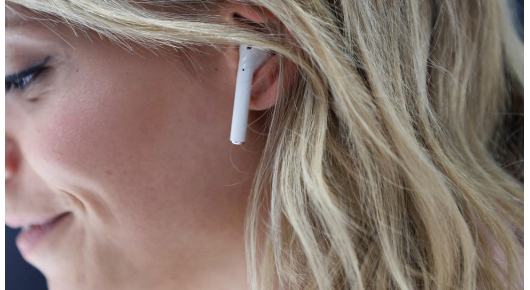 Apple AirPods ќе мерат шеќер и ќе имаат подобрена Live Listen опција