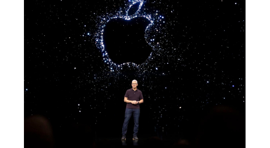 Најважниот проект на Тим Кук, Apple спрема уред за замена на iPhone