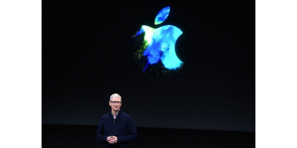 Кинезите го враќаат ударот, iPhone го заменуваат со Huawei