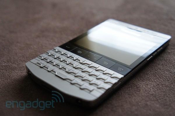 BlackBerry Porsche Design P'9981 